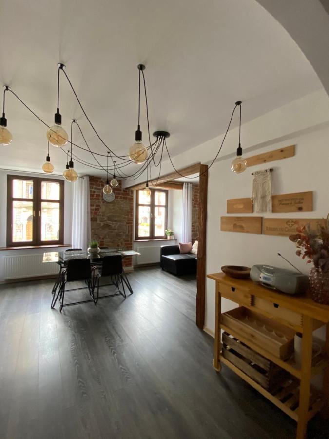 Apartament Przy Ratuszu Kłodzko Exterior foto