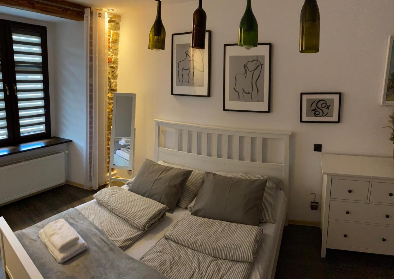 Apartament Przy Ratuszu Kłodzko Exterior foto